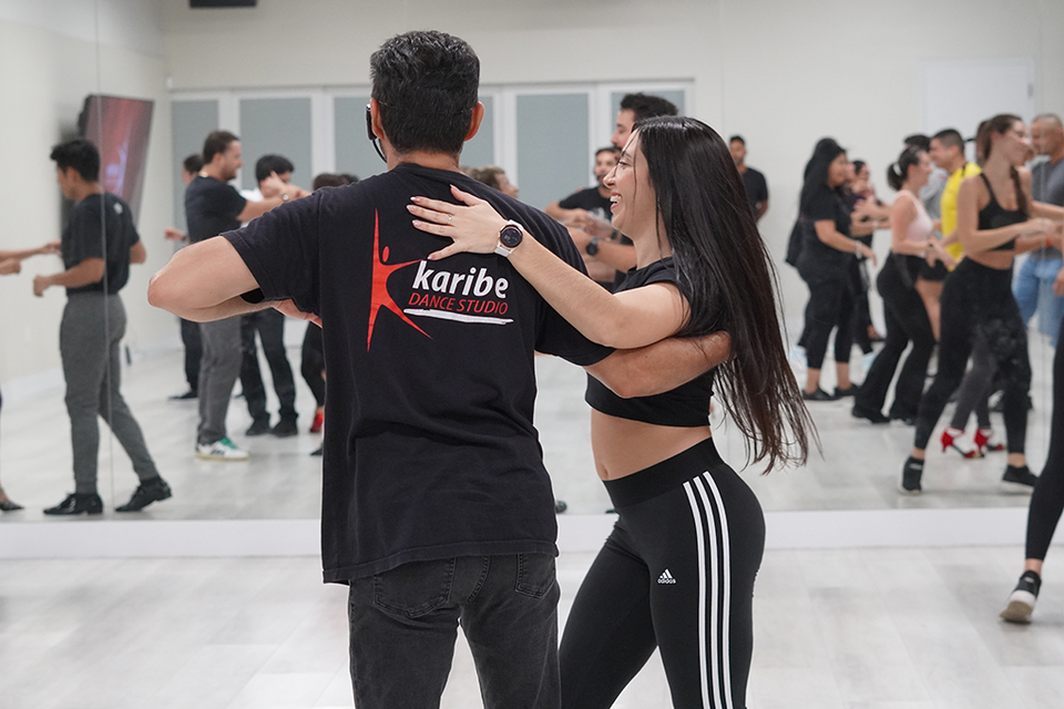 Karibe Dance Studio. Miami