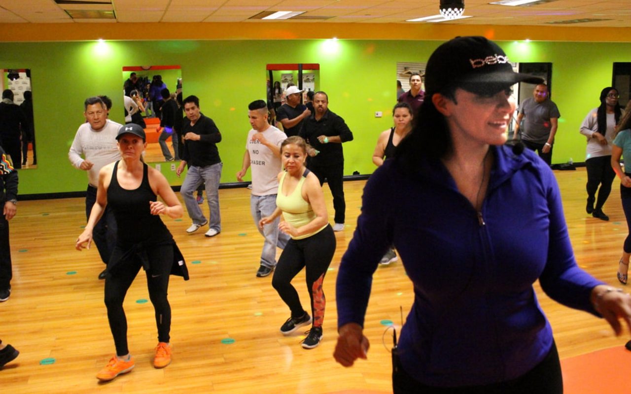 LaRumbera.com, Salsa and Bachata Dance Classes, Zuly Dextre, Dance On Beat, Adult & Kids Group Classes, Private Dance Lessons — Garden Grove