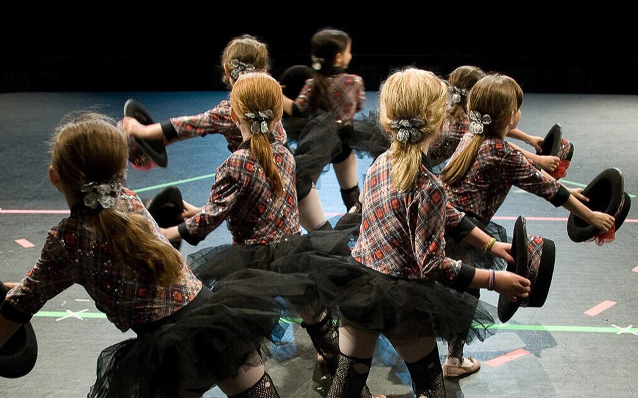 Tiny Dancers — Fairfax