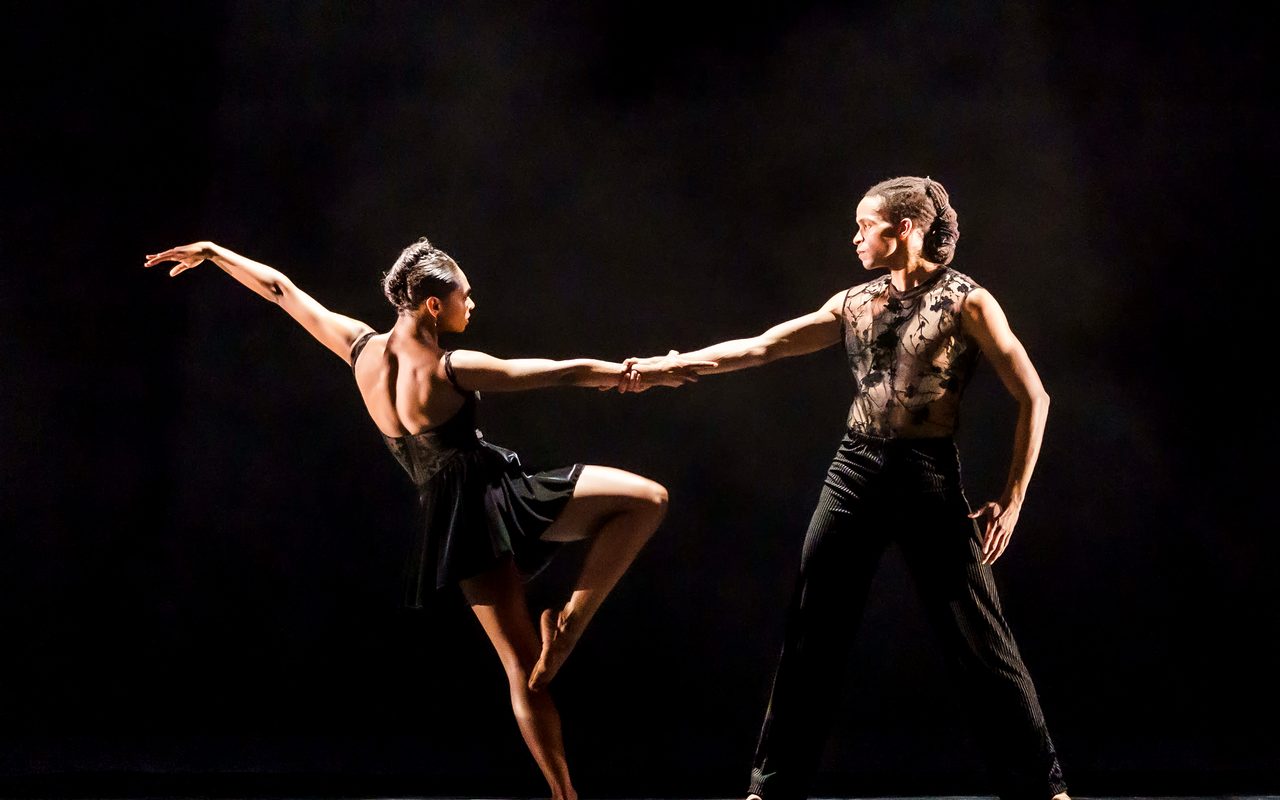 PHILADELPHIA DANCE COMPANY — Philadelphia