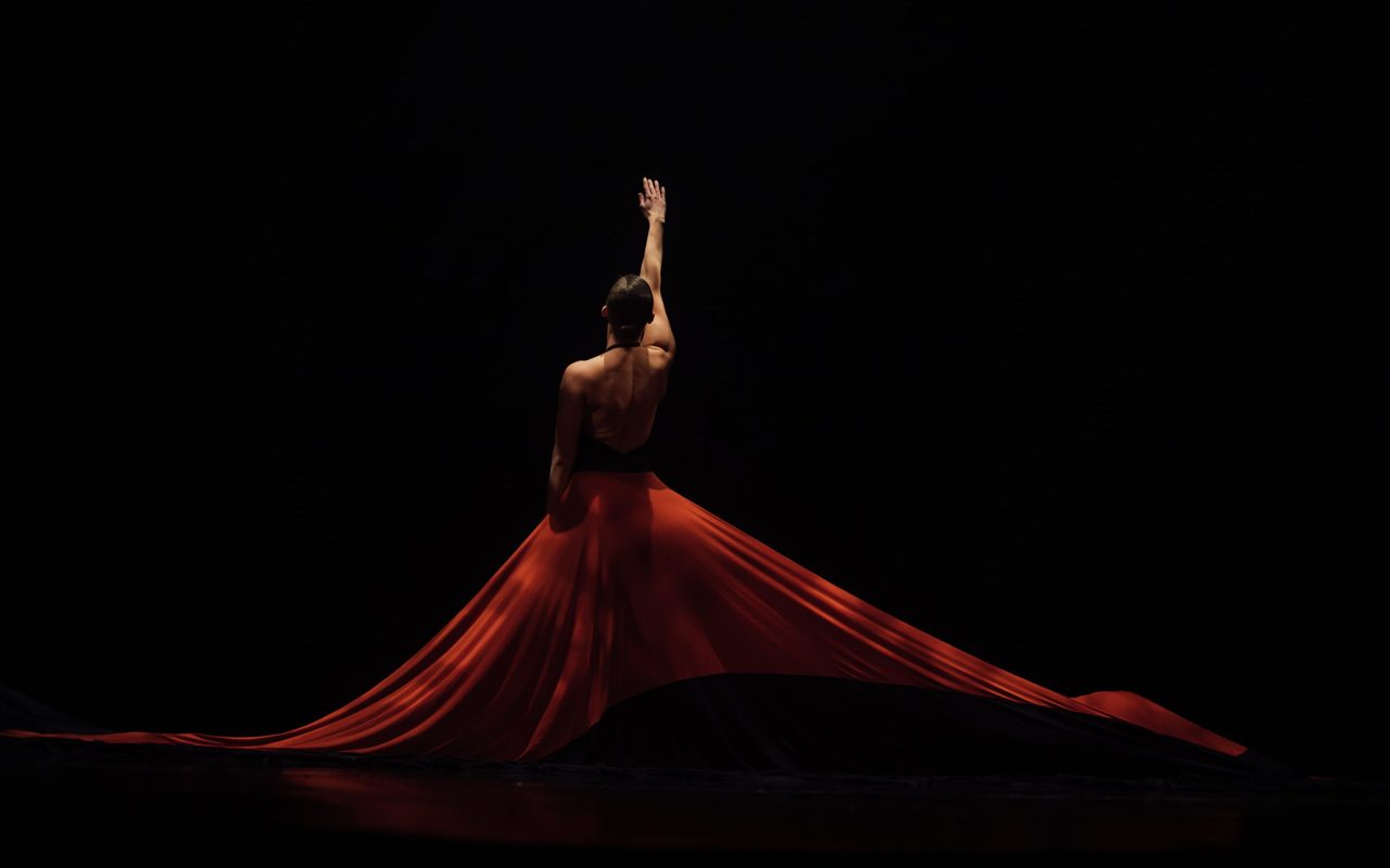 SHARP DANCE COMPANY — Philadelphia