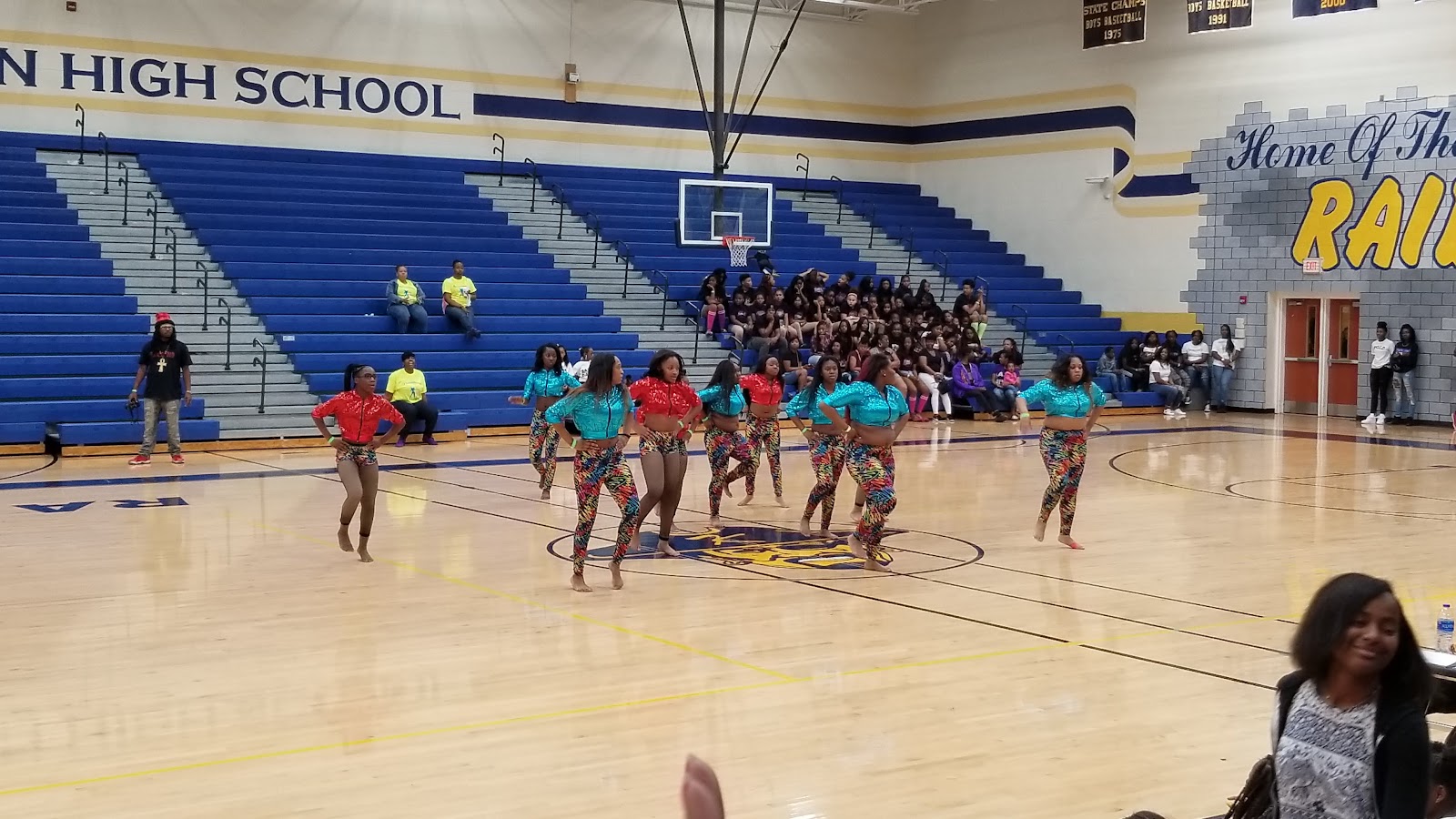 Phenomenal Gemz Dance Studio — Savannah