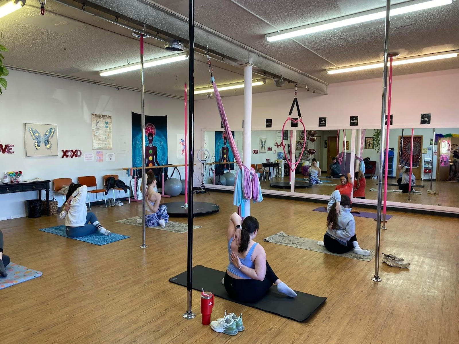 ICT Pole Studio — Wichita