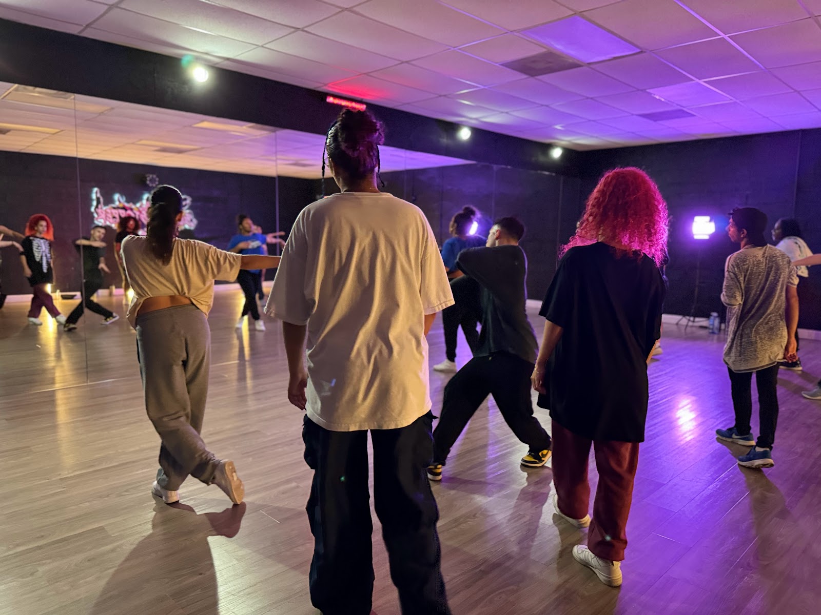 Show Stopper Dance Studio - Headquarters — Hialeah