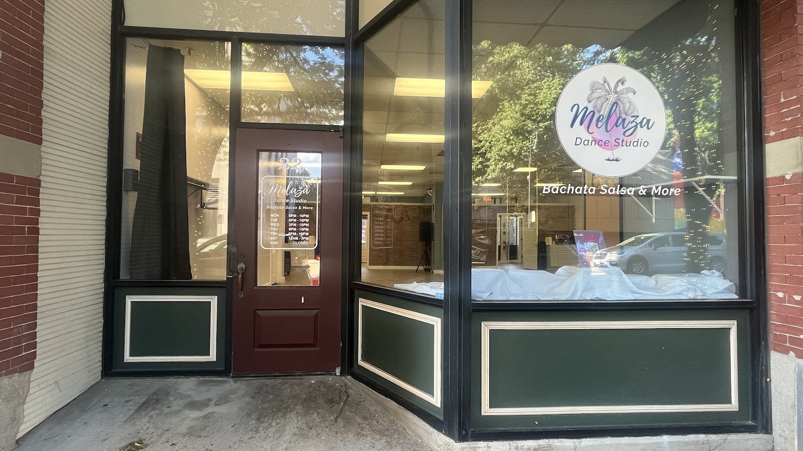 Melaza Dance Studio LLC — Manchester