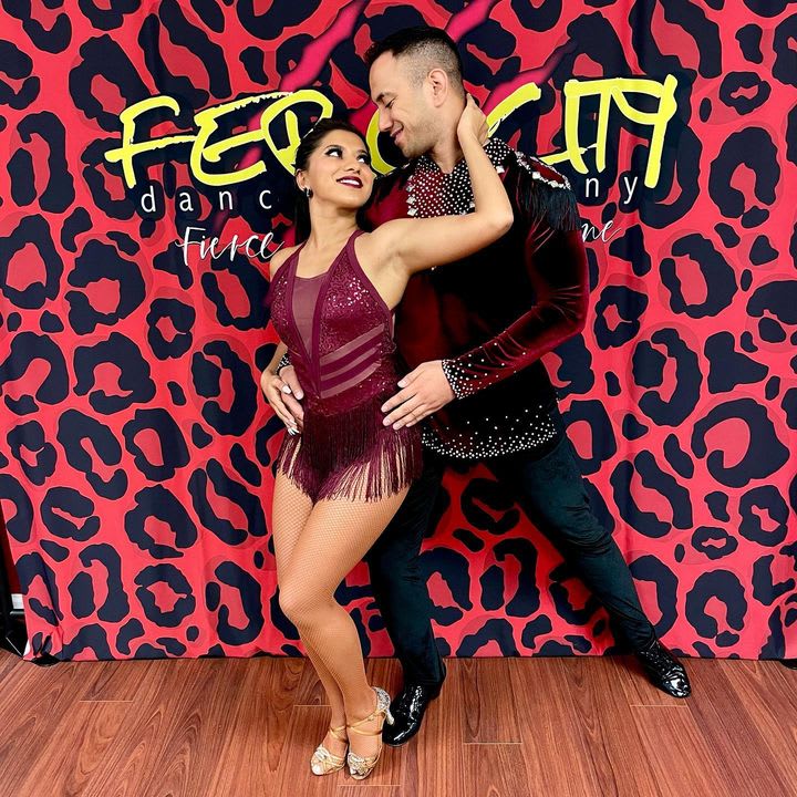 StuckOnSalsa Entertainment — Washington