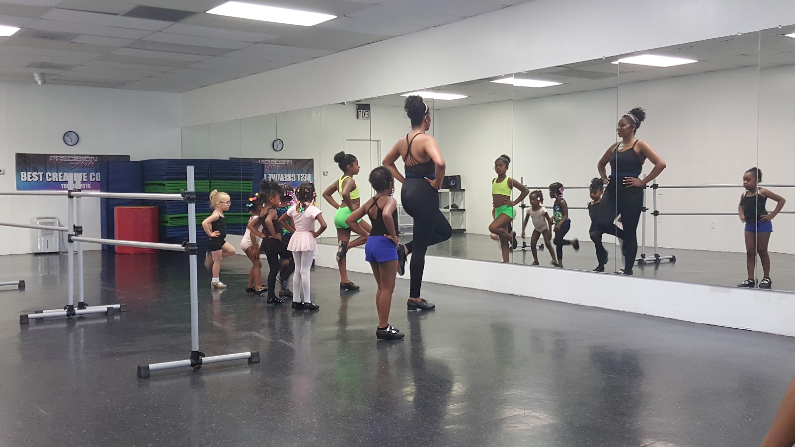 Tahyah's Dance Studio — Toledo