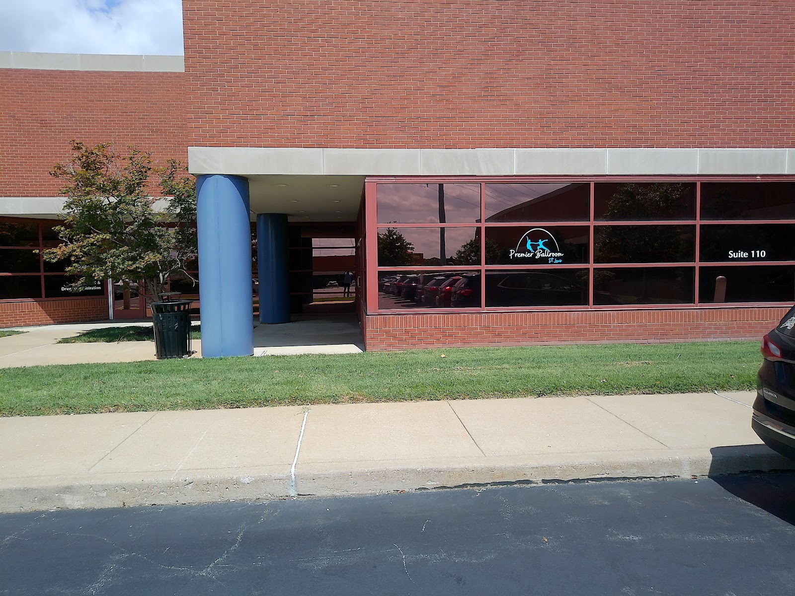 Premier Ballroom STL — Maplewood