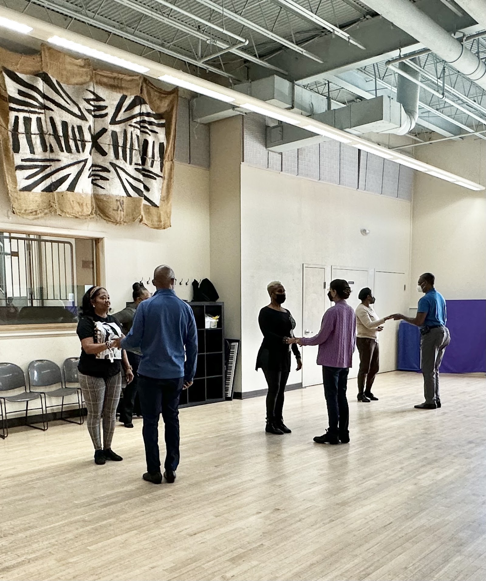 Smooth & EZ Hand Dance — Mt Rainier