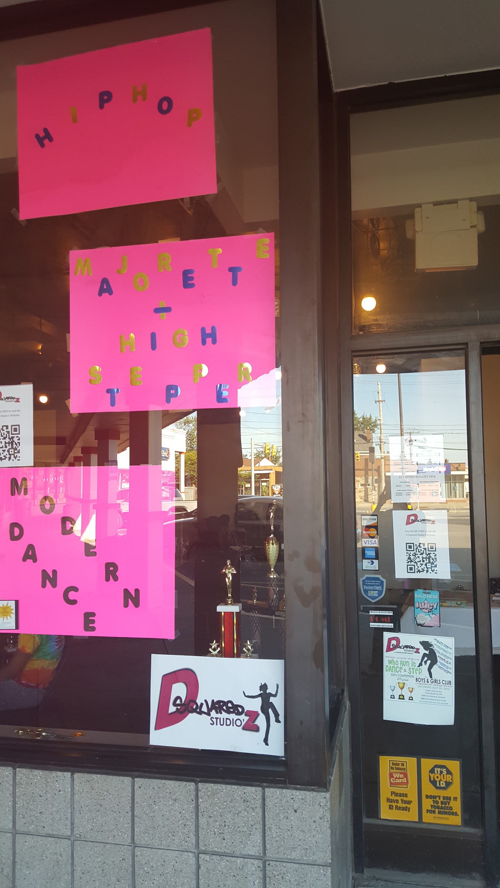 D SQUARED STUDIO'Z — Garfield Heights