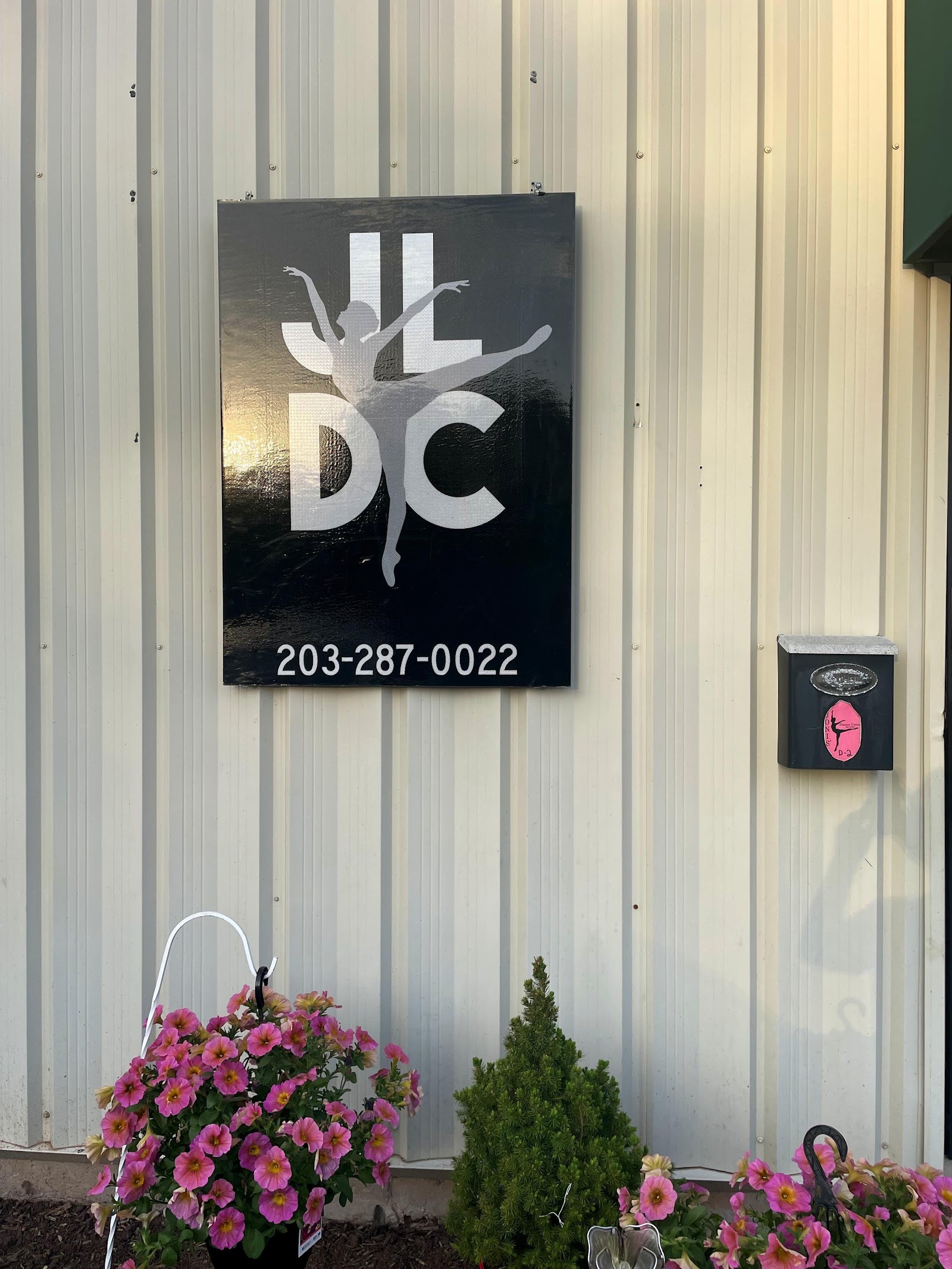 Joan Lynn Dance Company — Hamden