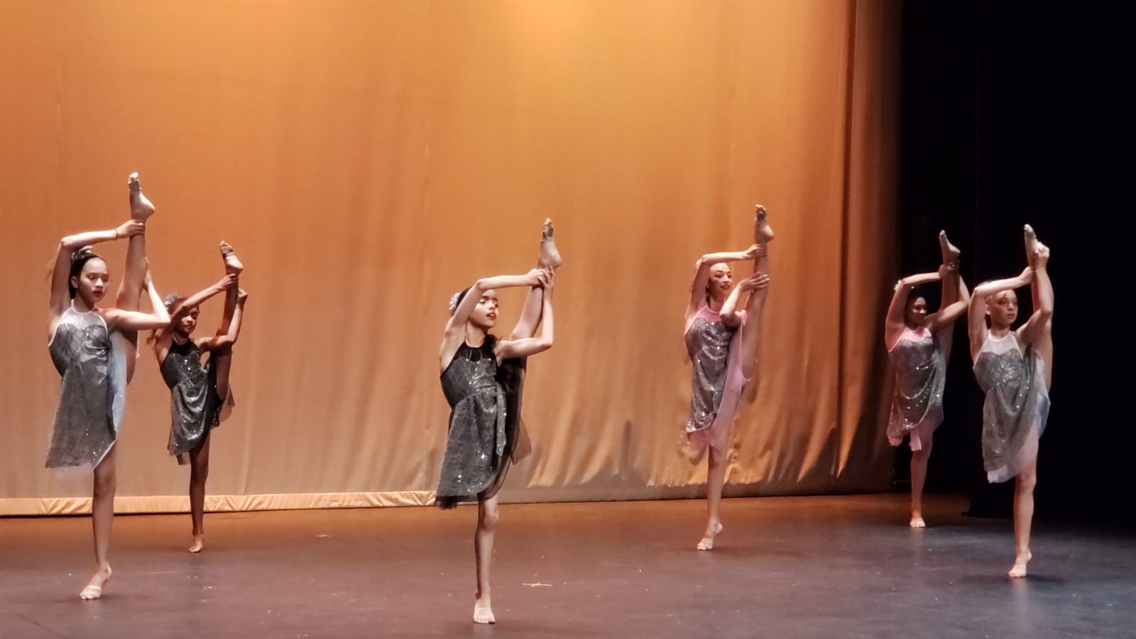 TamiCo. Dancing — Bronx