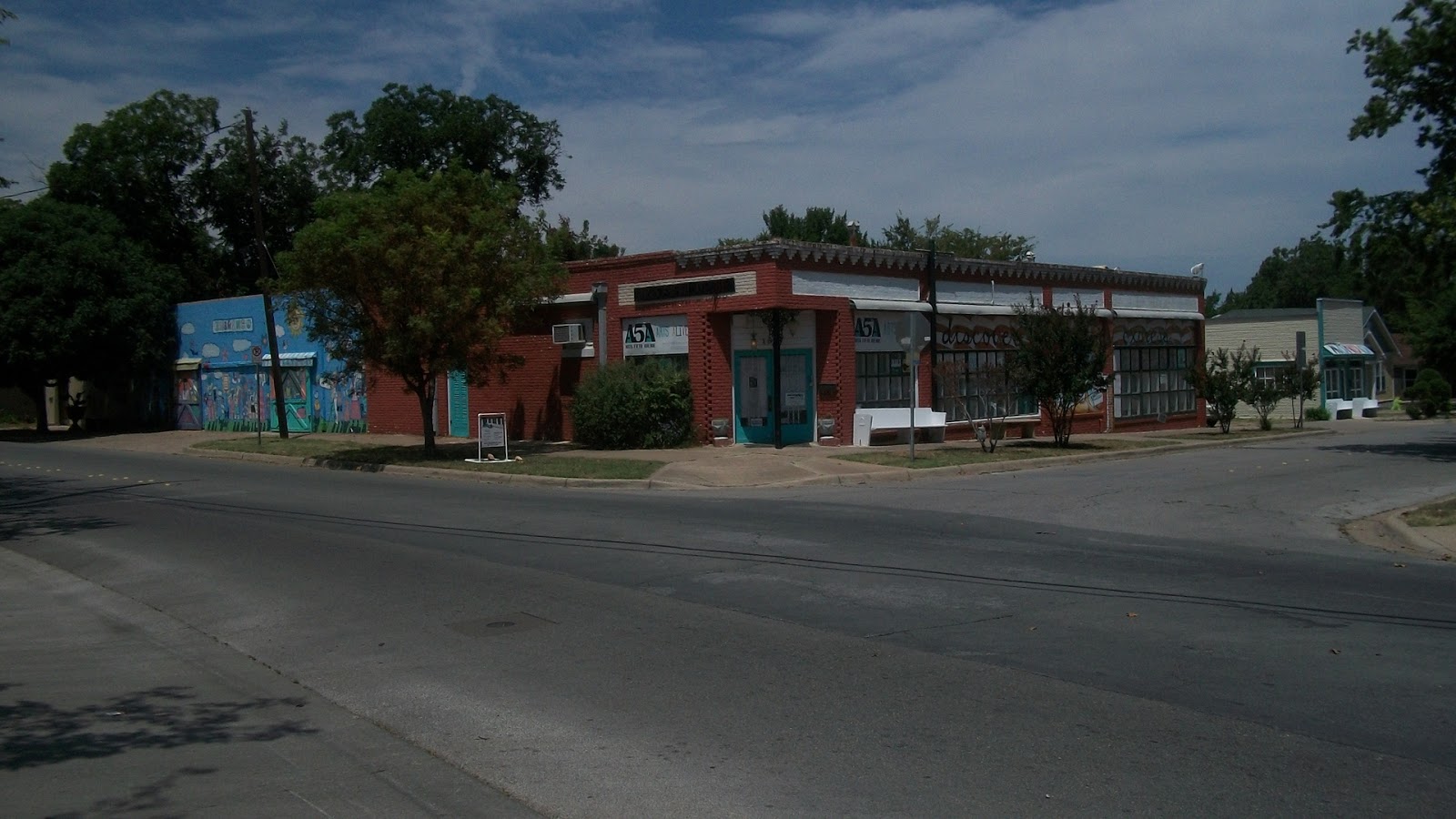 Arts Fifth Avenue — Fort Worth