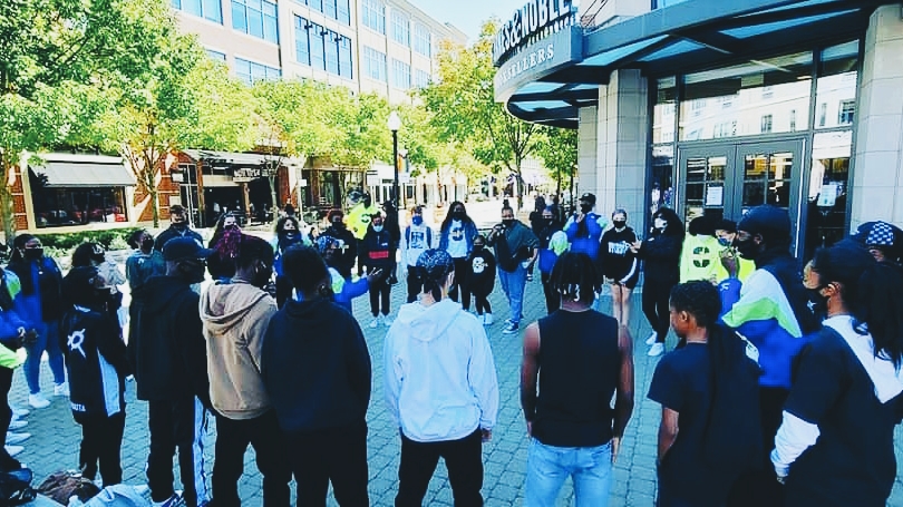 STUDIO 860 — Bloomfield