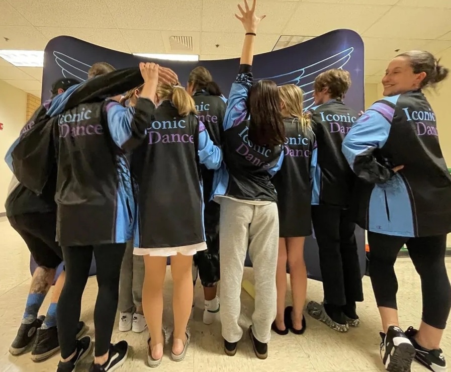 Iconic Dance — Bend