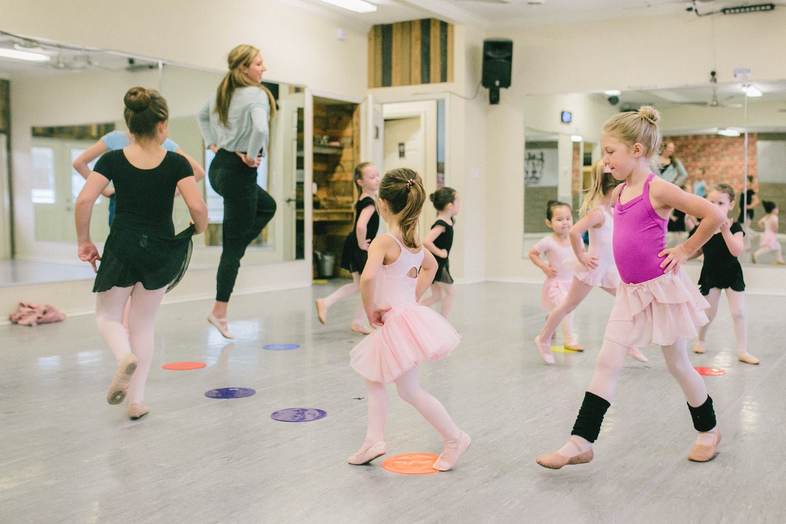 Makers Ekklesia Dance Collective — Knoxville