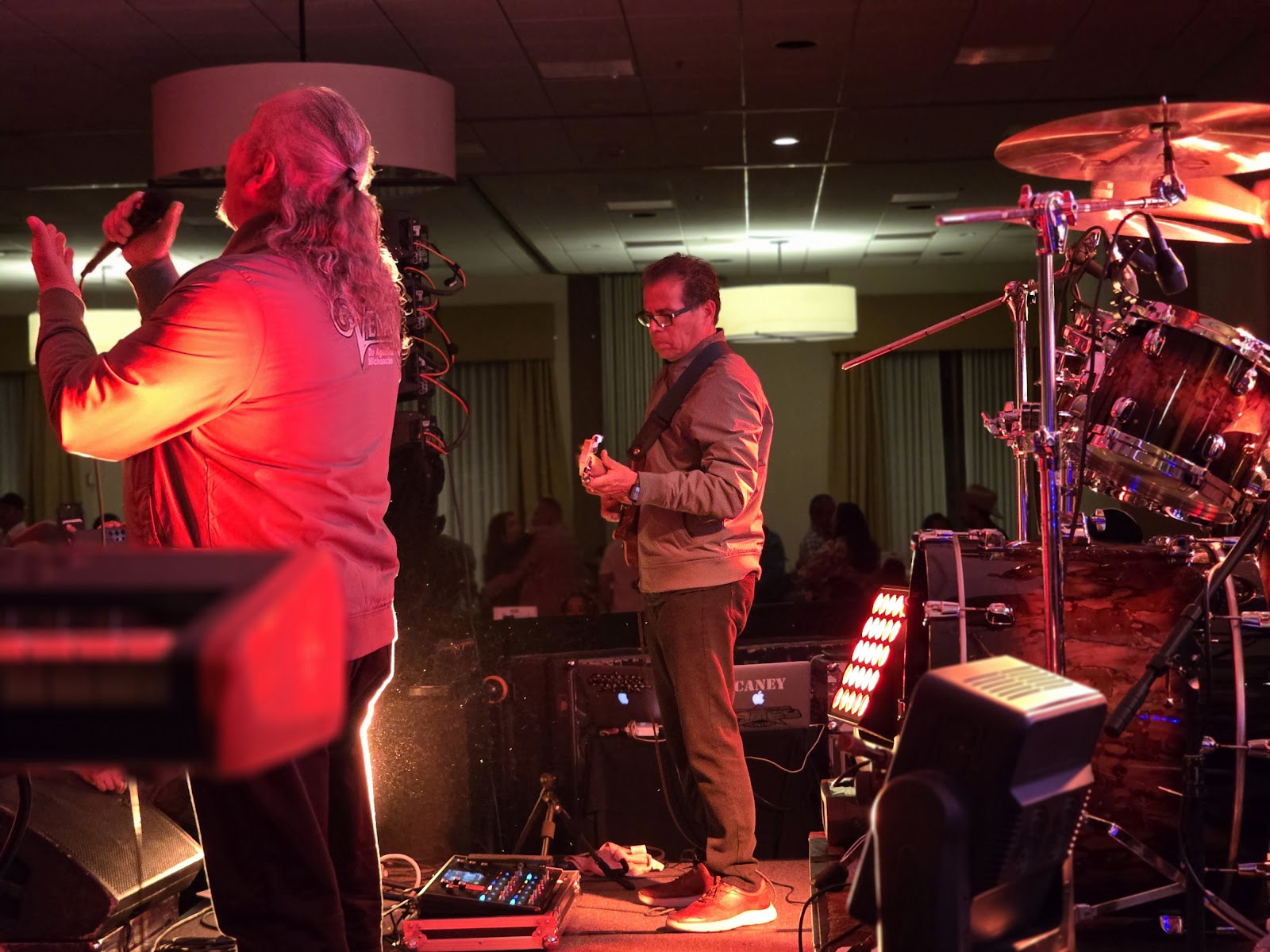 La Leyenda Nightclub — Salem