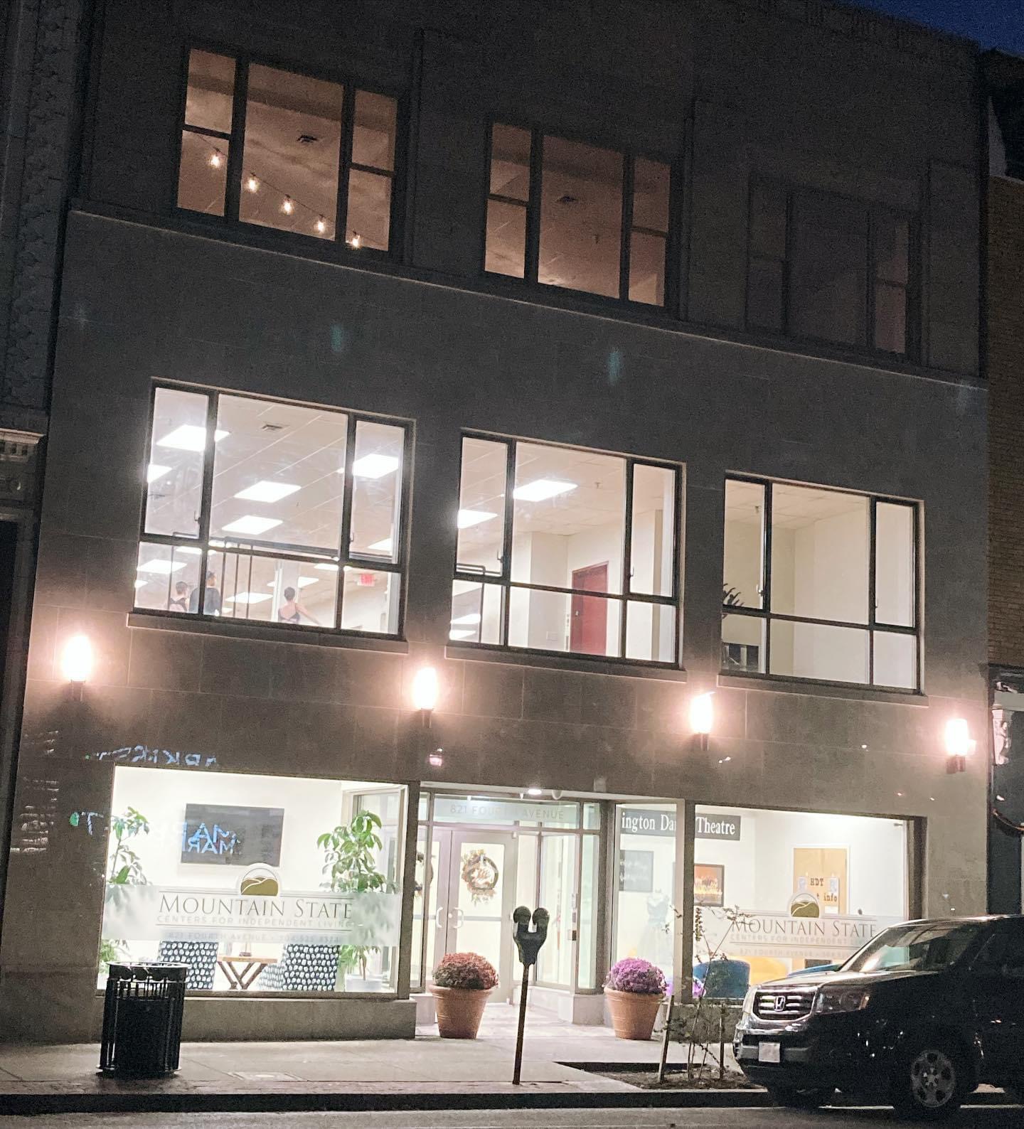 Huntington Dance Theatre — Huntington