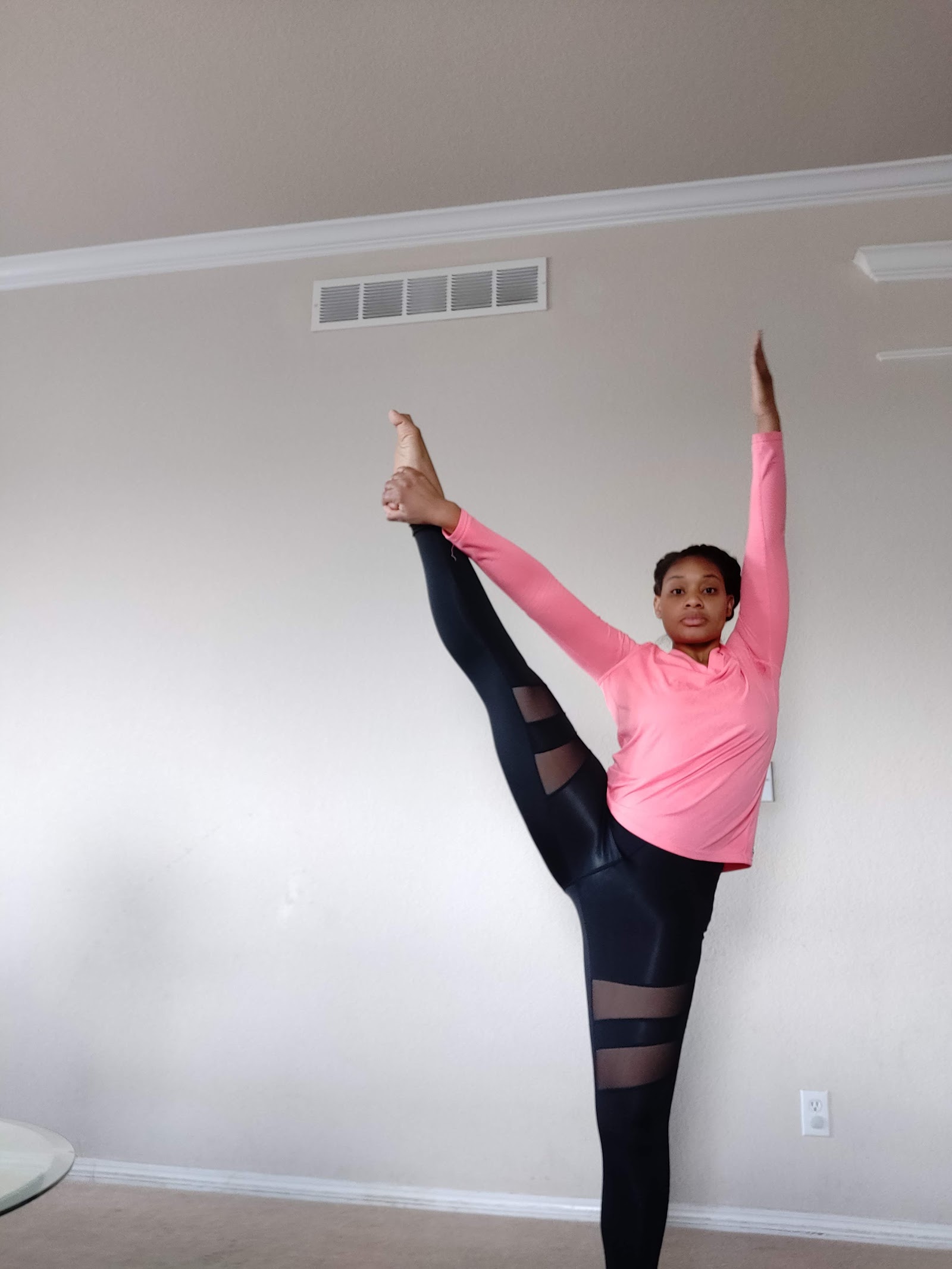 De La Soul Danse Essentials LLC — Aurora