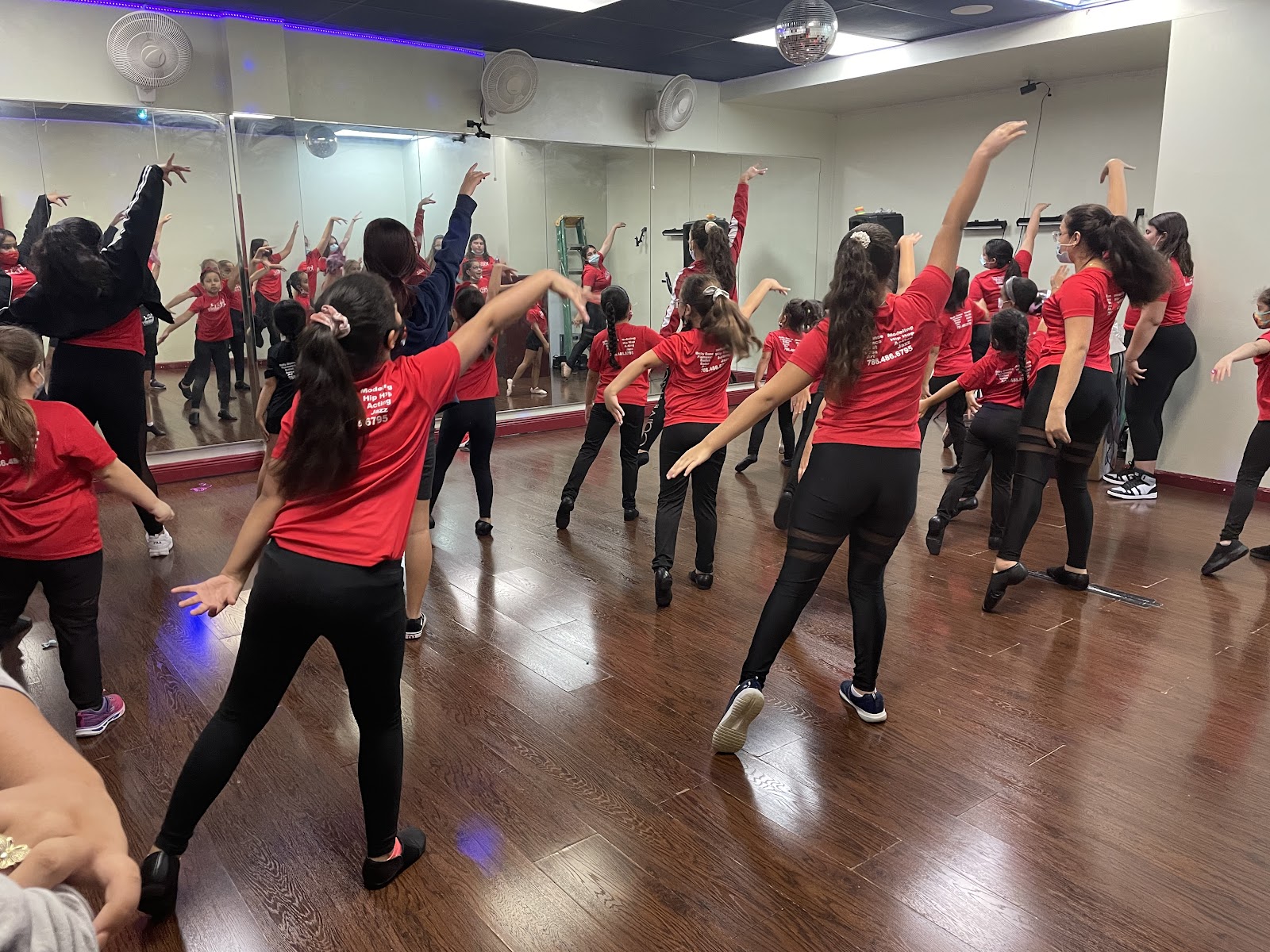 GiGi's Dance Academy — Hialeah