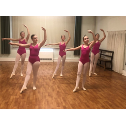 Focal Pointe Dance School logo