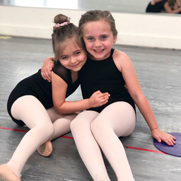 Dance Unlimited logo