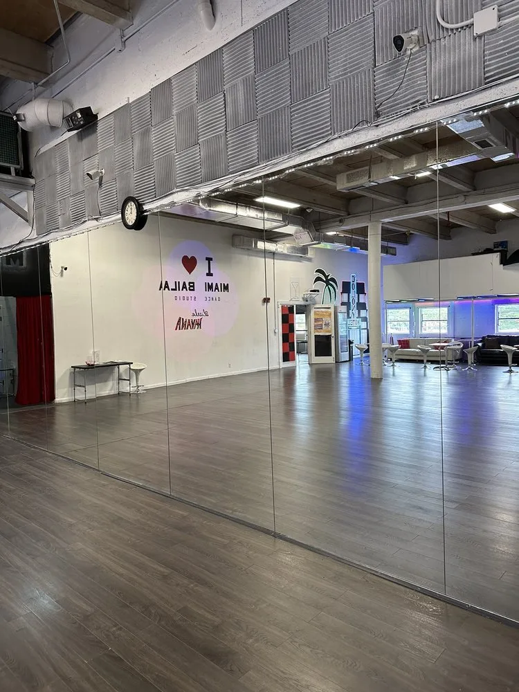 Miami Baila Dance Studio — photo 5