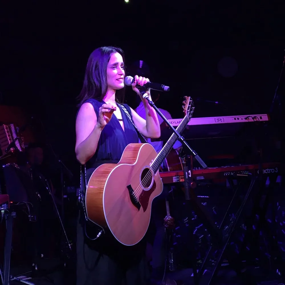 Salsa with Senora and Jig at La Rumba — photo 9