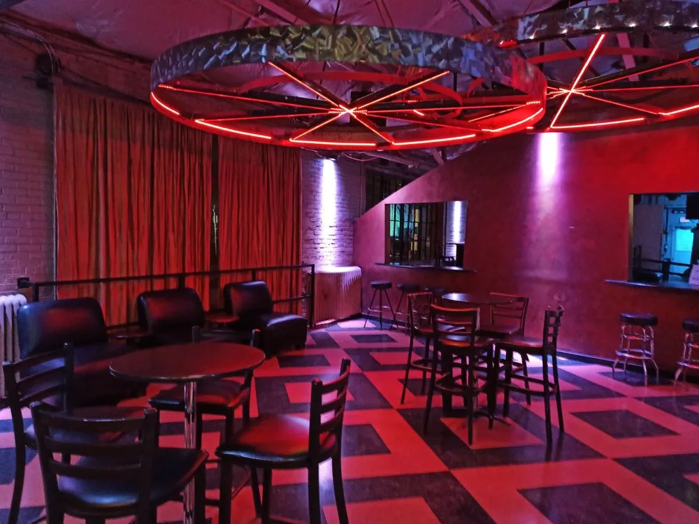 Salsa with Senora and Jig at La Rumba — photo 7